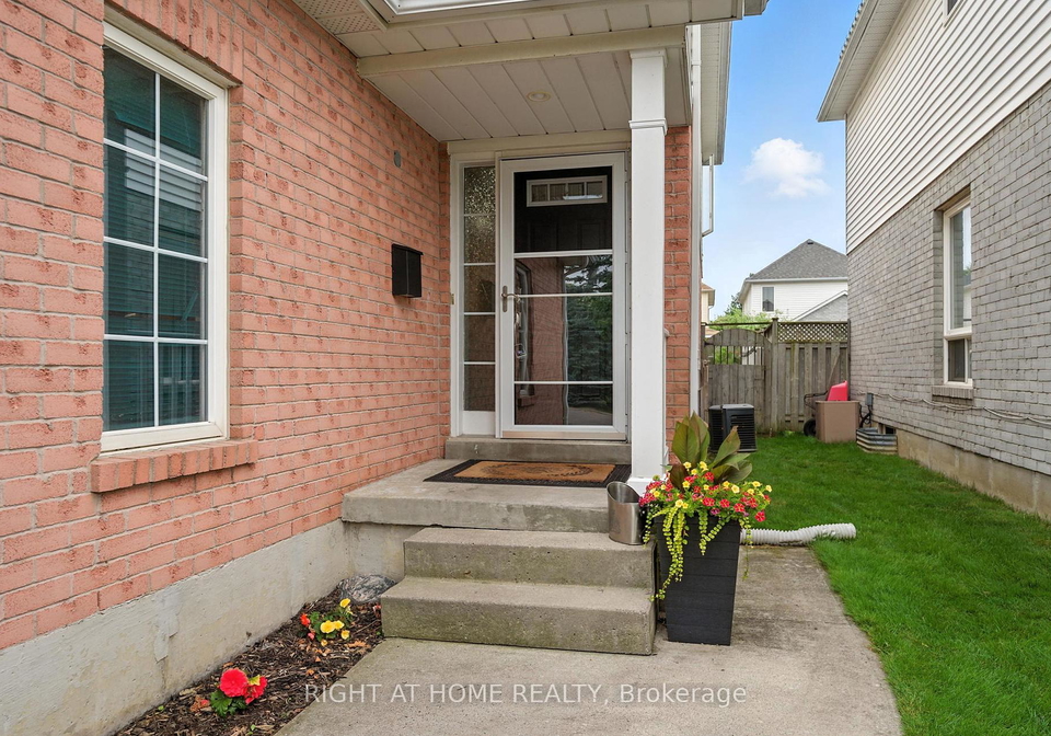 524-hartgrove-lane-oshawa-ontario-e12278773