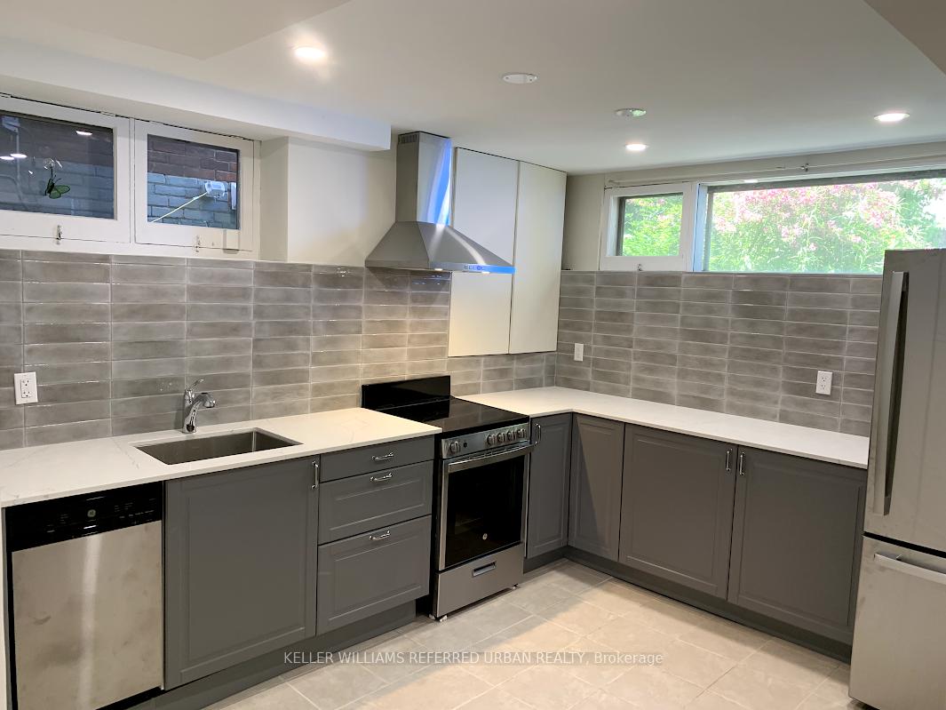 407-woodbine-avenue-toronto-ontario-e12279072
