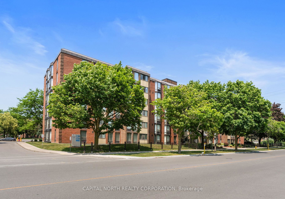 1540-parkway-pickering-ontario-e12279318