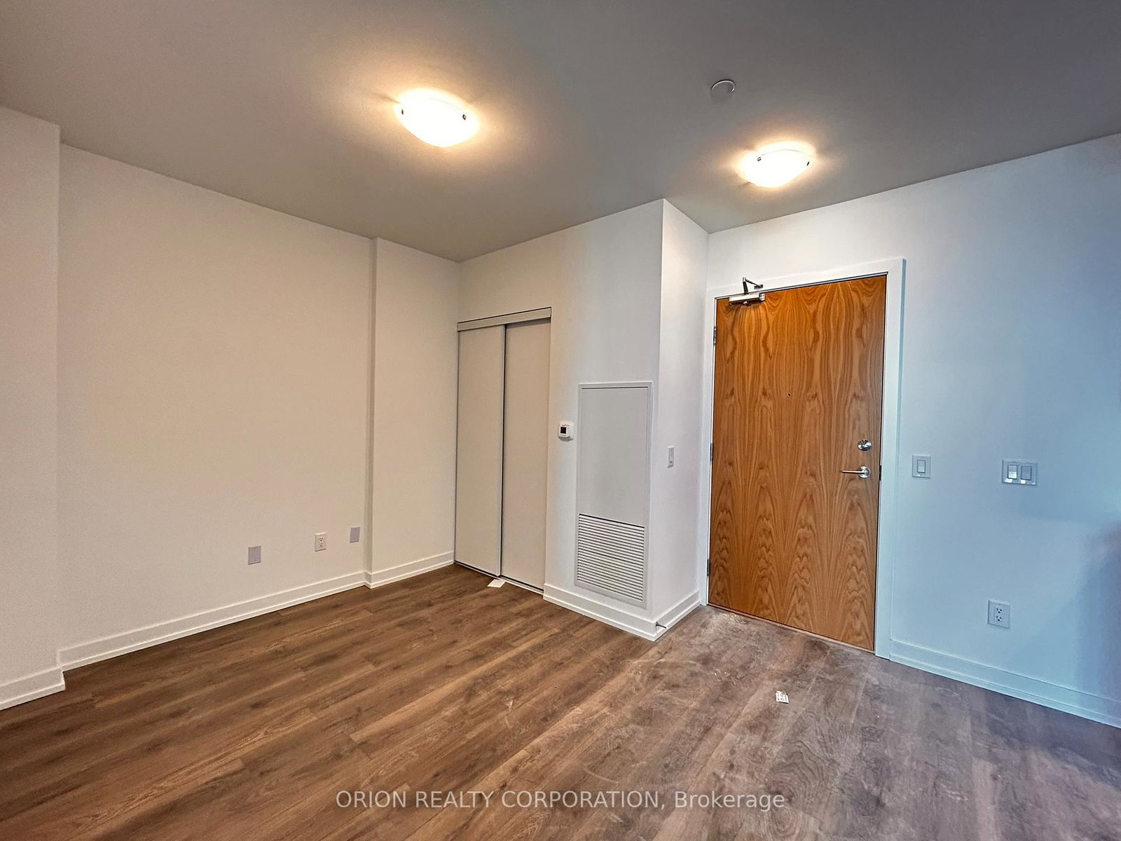 1435-celebration-drive-pickering-ontario-e12279360