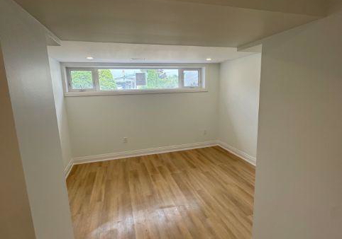 142-hillcrest-drive-whitby-ontario-e12279474