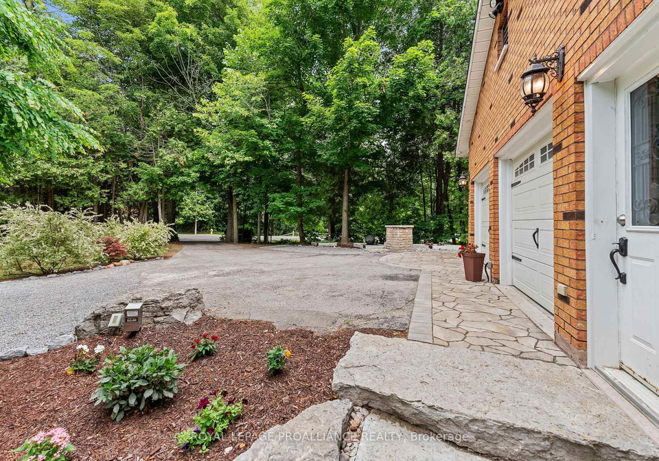 11-pamela-court-clarington-ontario-e12279485