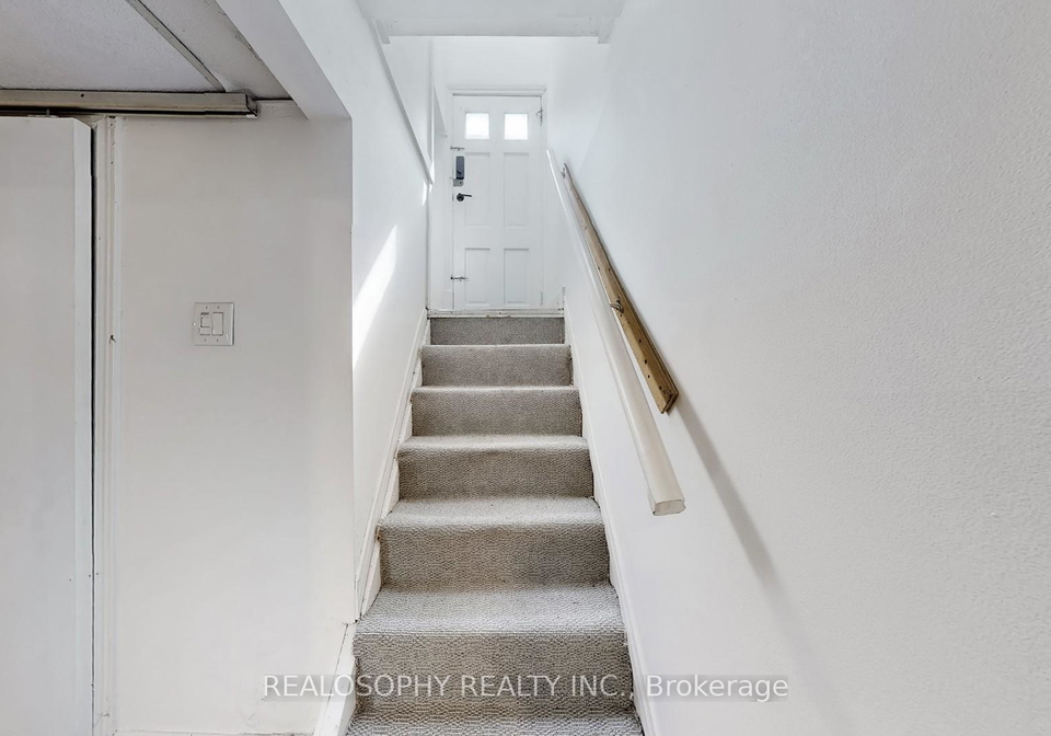 827-kingston-road-toronto-ontario-e12280744