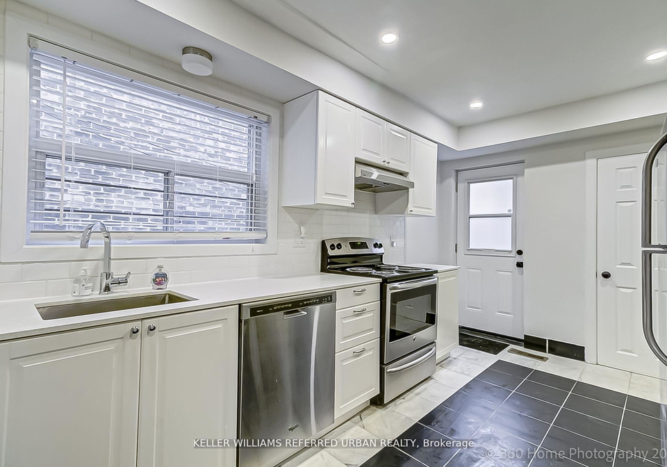 21-jones-avenue-toronto-ontario-e12281412