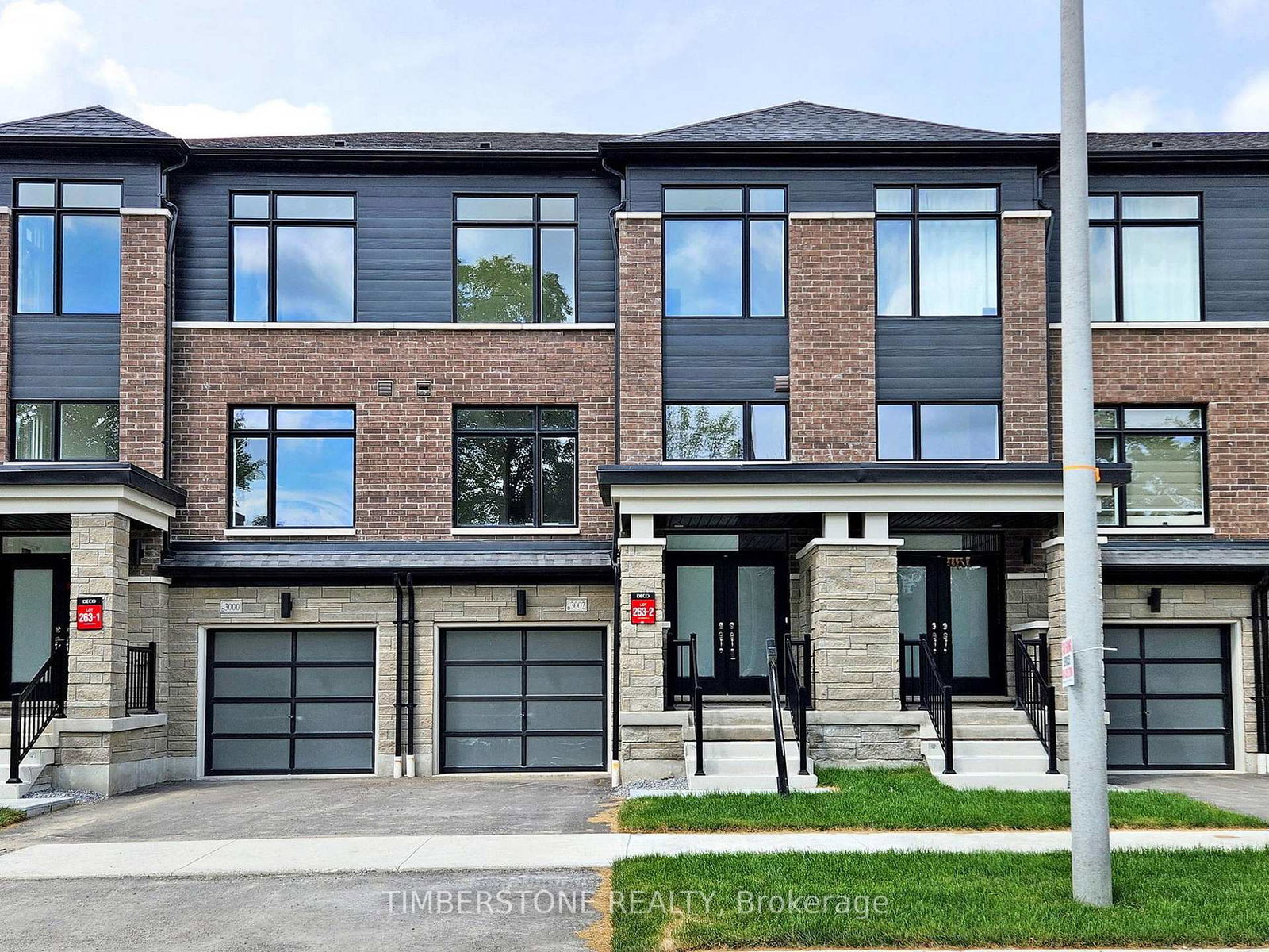 3002-sideline-16-na-pickering-ontario-e12282253
