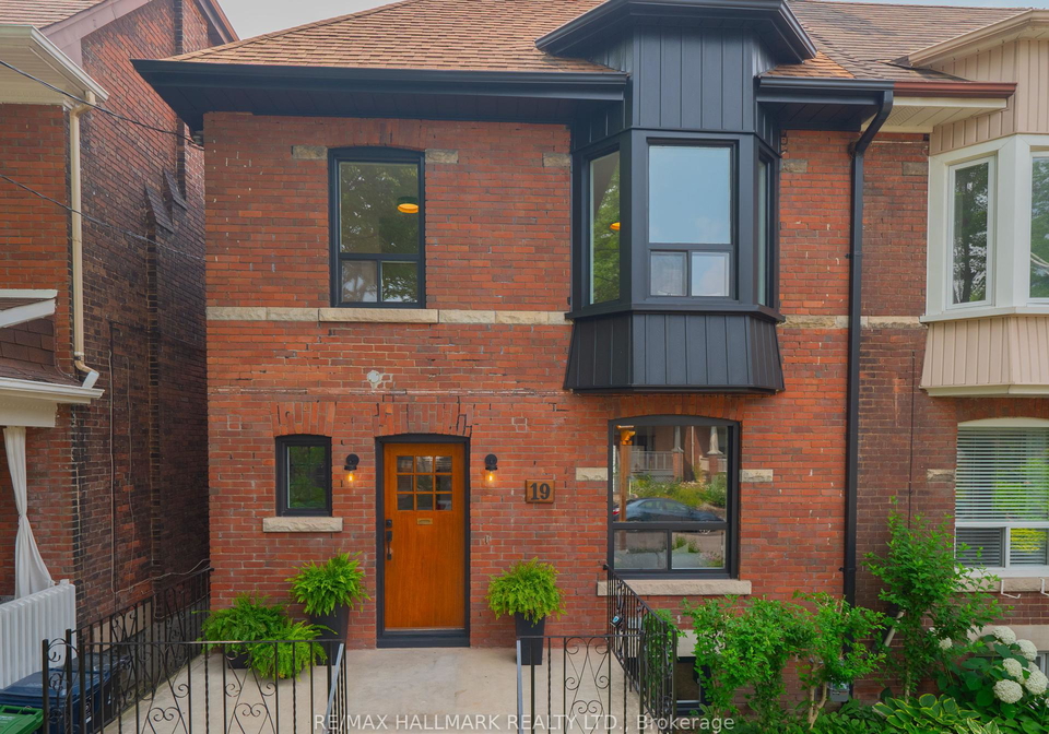 19-garnock-avenue-toronto-ontario-e12284878