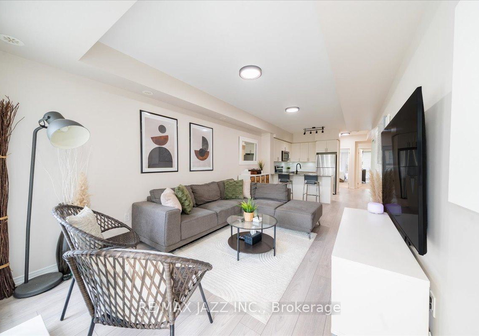 500-kingbird-grove-scarborough-ontario-e12285026