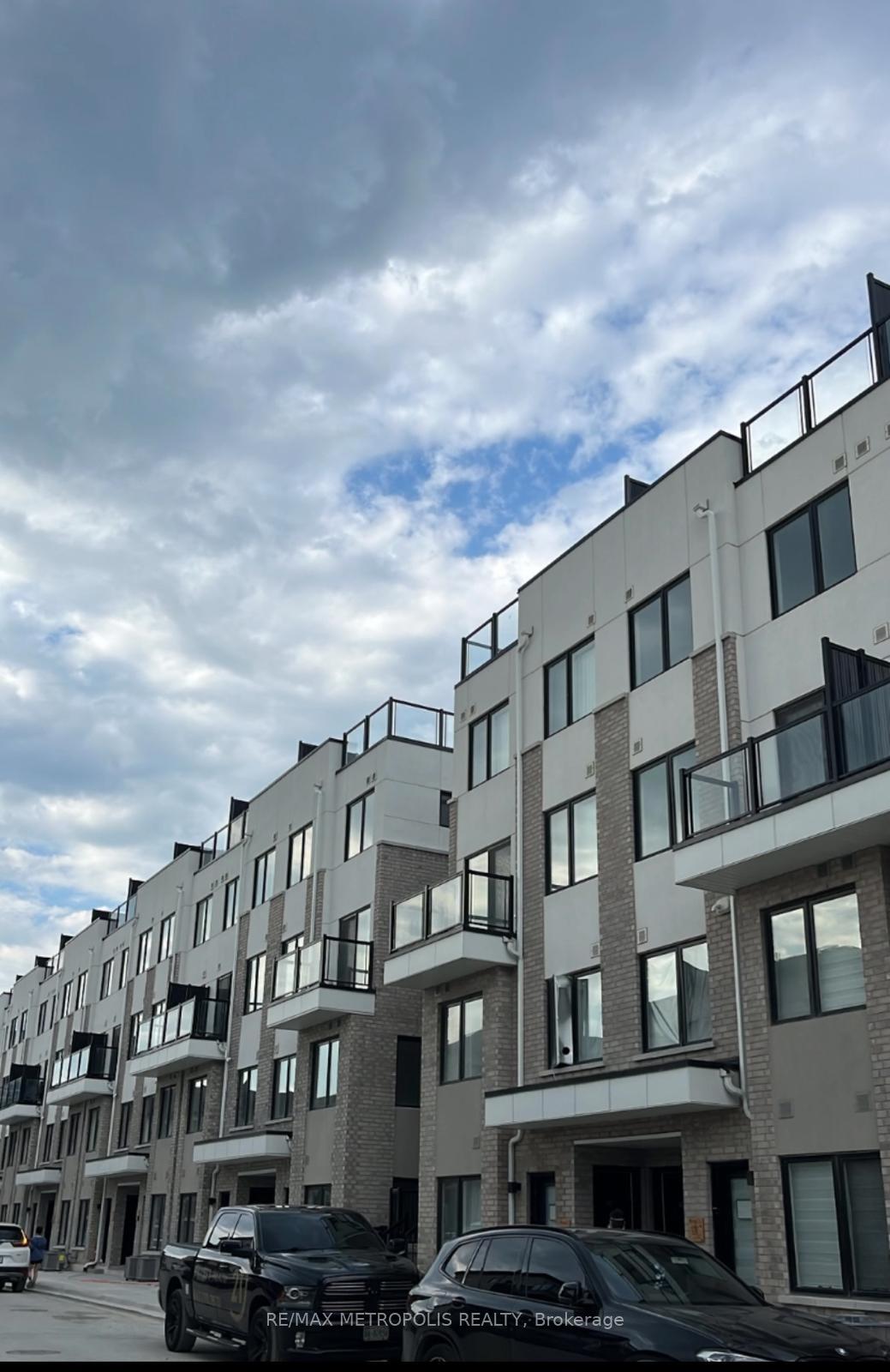 1695-dersan-street-pickering-ontario-e12285472