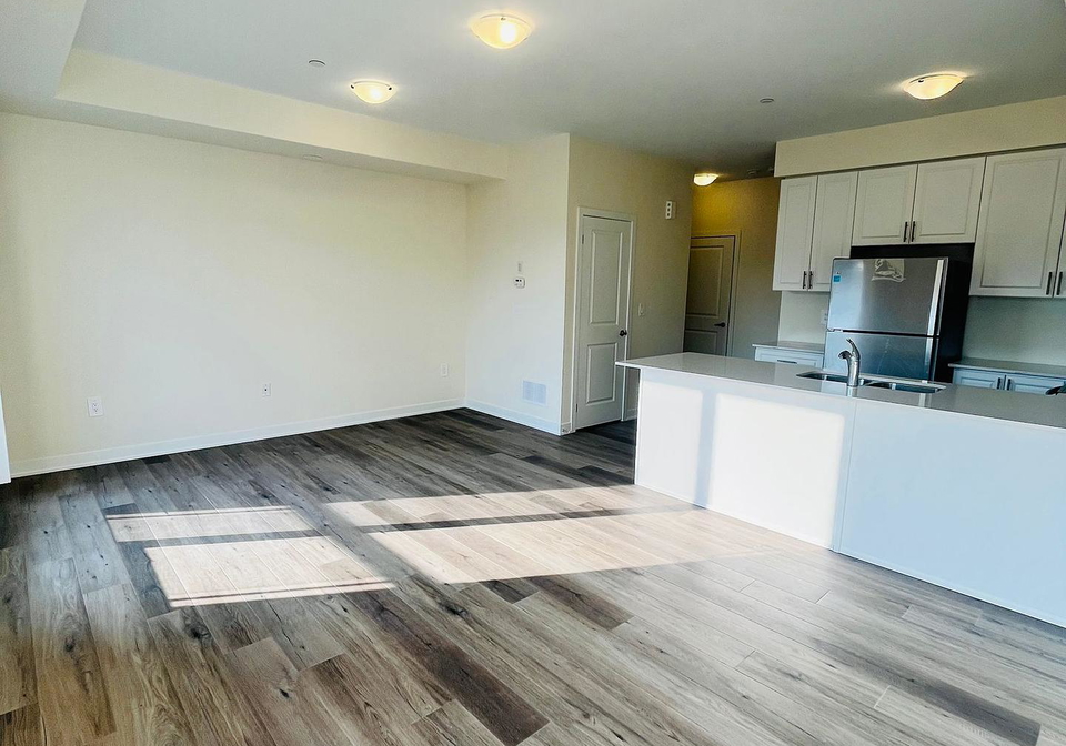1695-dersan-street-pickering-ontario-e12285472