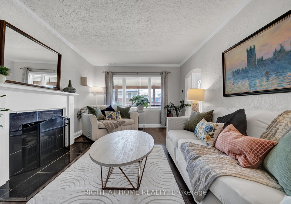 244-boulevard-oshawa-ontario-e12285809