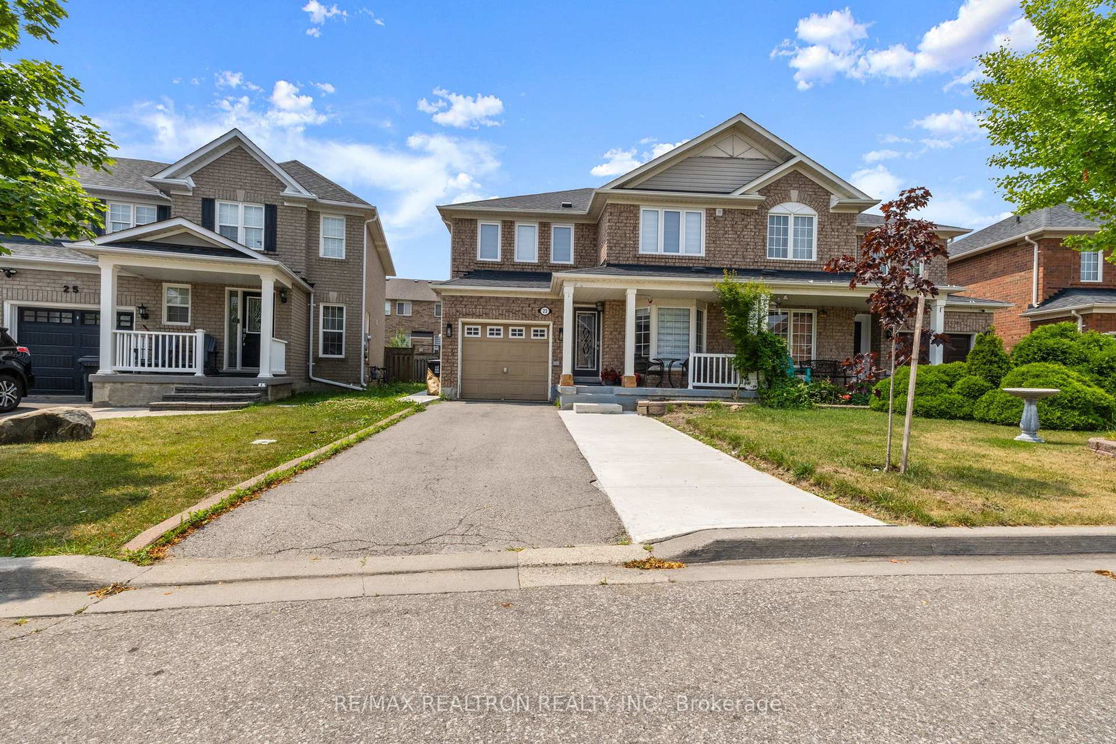 23-hyacinth-crescent-scarborough-ontario-e12286284