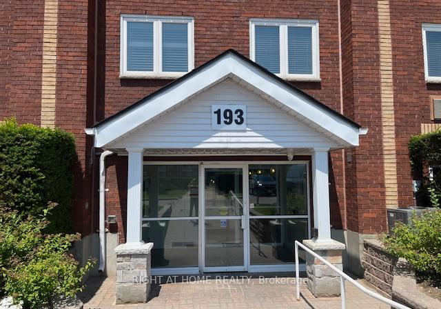 193-lake-driveway-way-w-w-ajax-ontario-e12286376