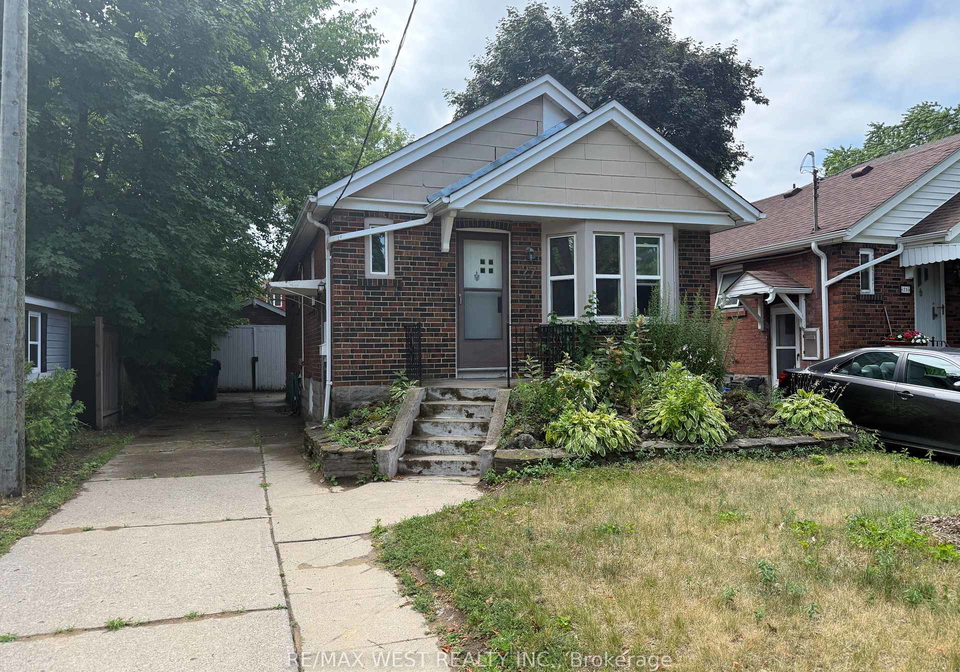 27-frater-avenue-east-york-ontario-e12286413