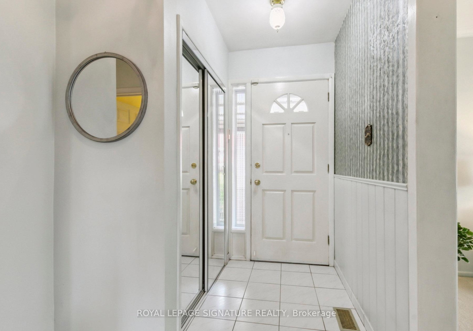 54-neapolitan-drive-scarborough-ontario-e12286641