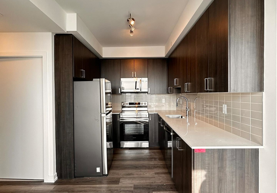 1435-celebration-drive-pickering-ontario-e12286672