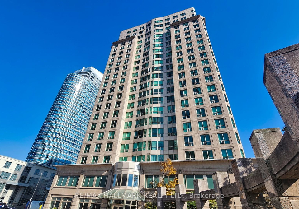 8-lee-centre-scarborough-ontario-e12287531