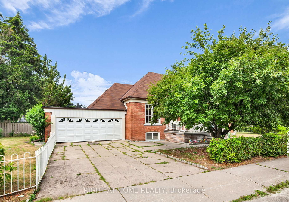 344-linsmore-crescent-east-york-ontario-e12288352