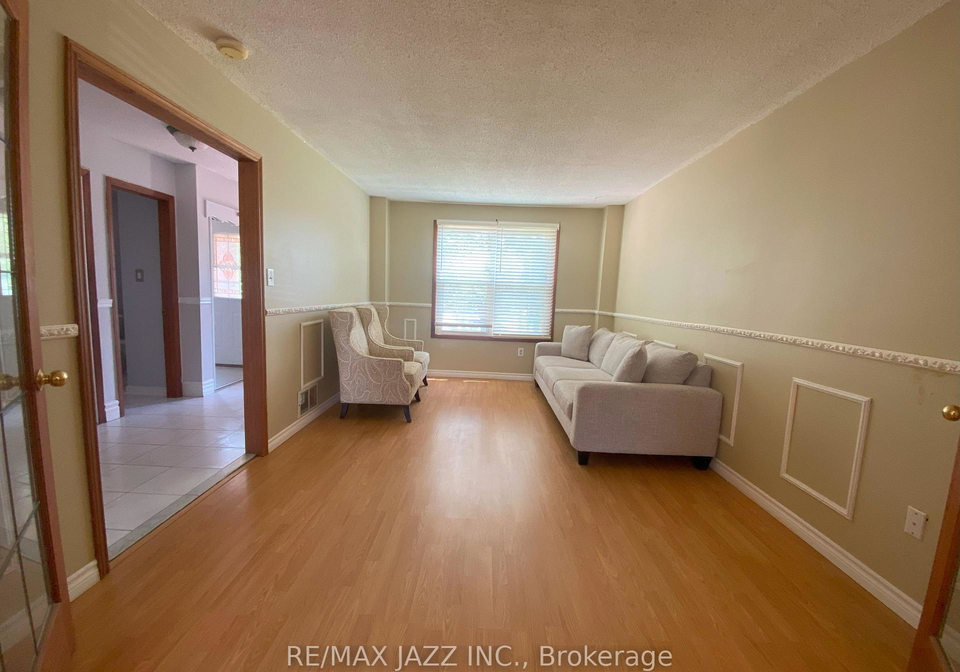 8-cloverfield-street-clarington-ontario-e12288390