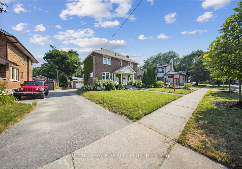 11-connaught-street-oshawa-ontario-e12288791