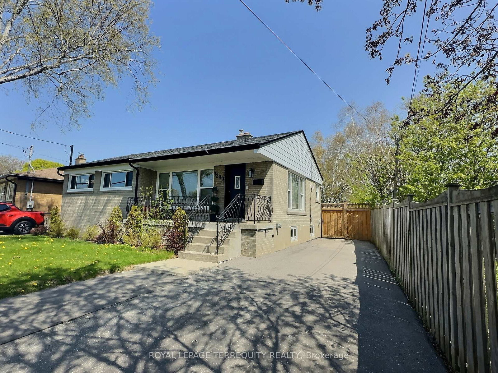 1289-wecker-drive-oshawa-ontario-e12288916