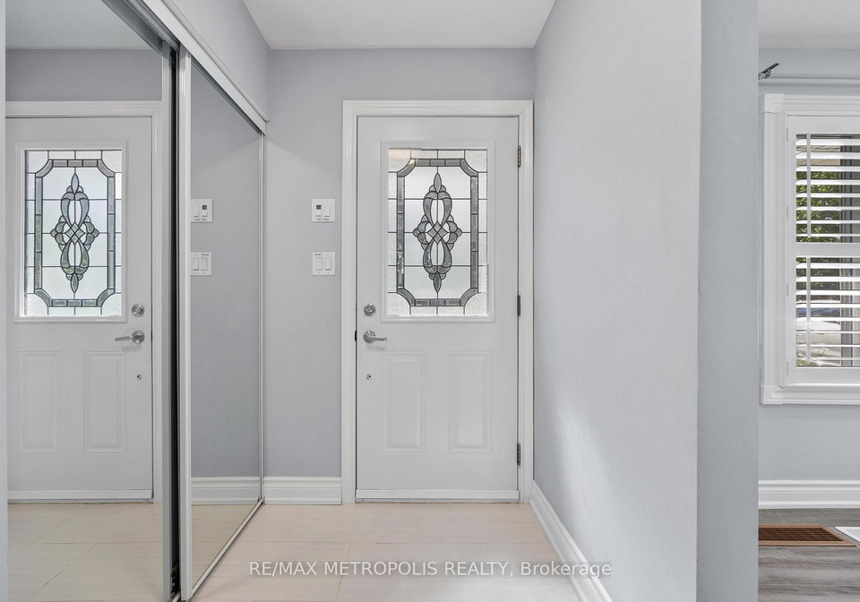 70-sunderland-crescent-scarborough-ontario-e12289042