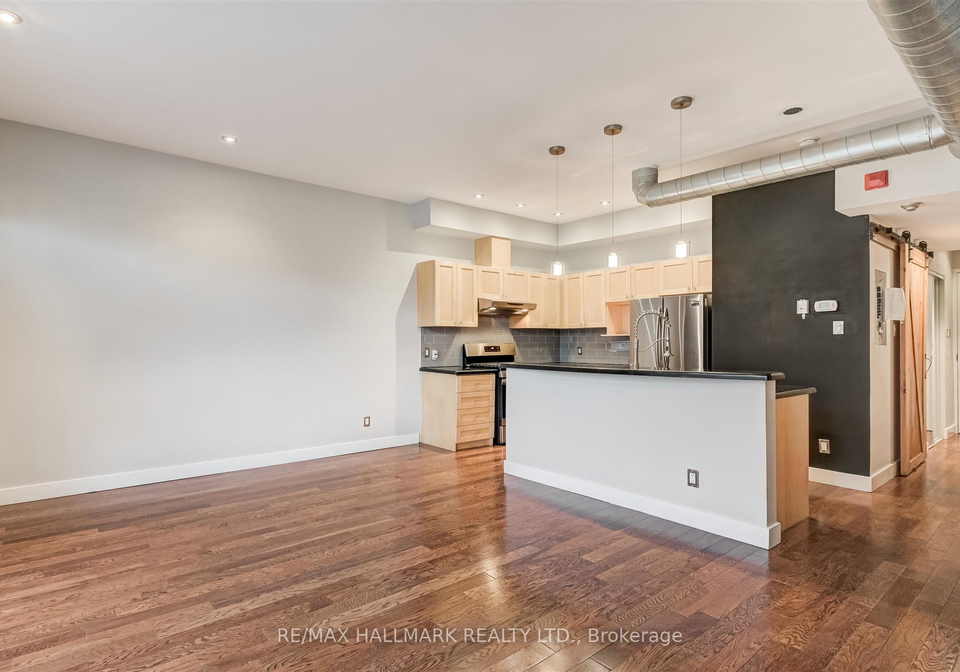 2362-queen-street-e-e-toronto-ontario-e12289109