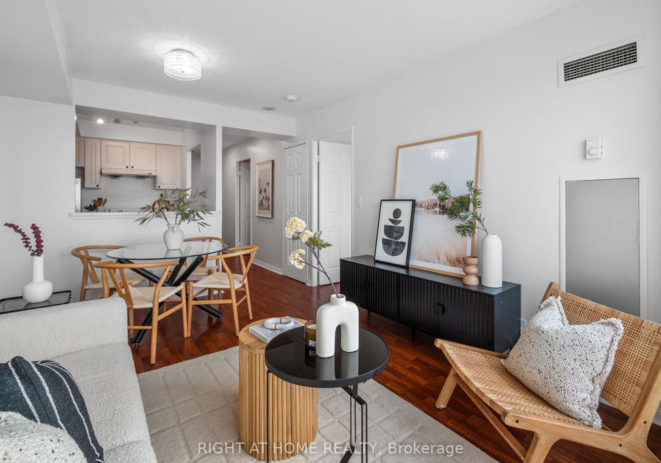 18-lee-centre-drive-scarborough-ontario-e12289241