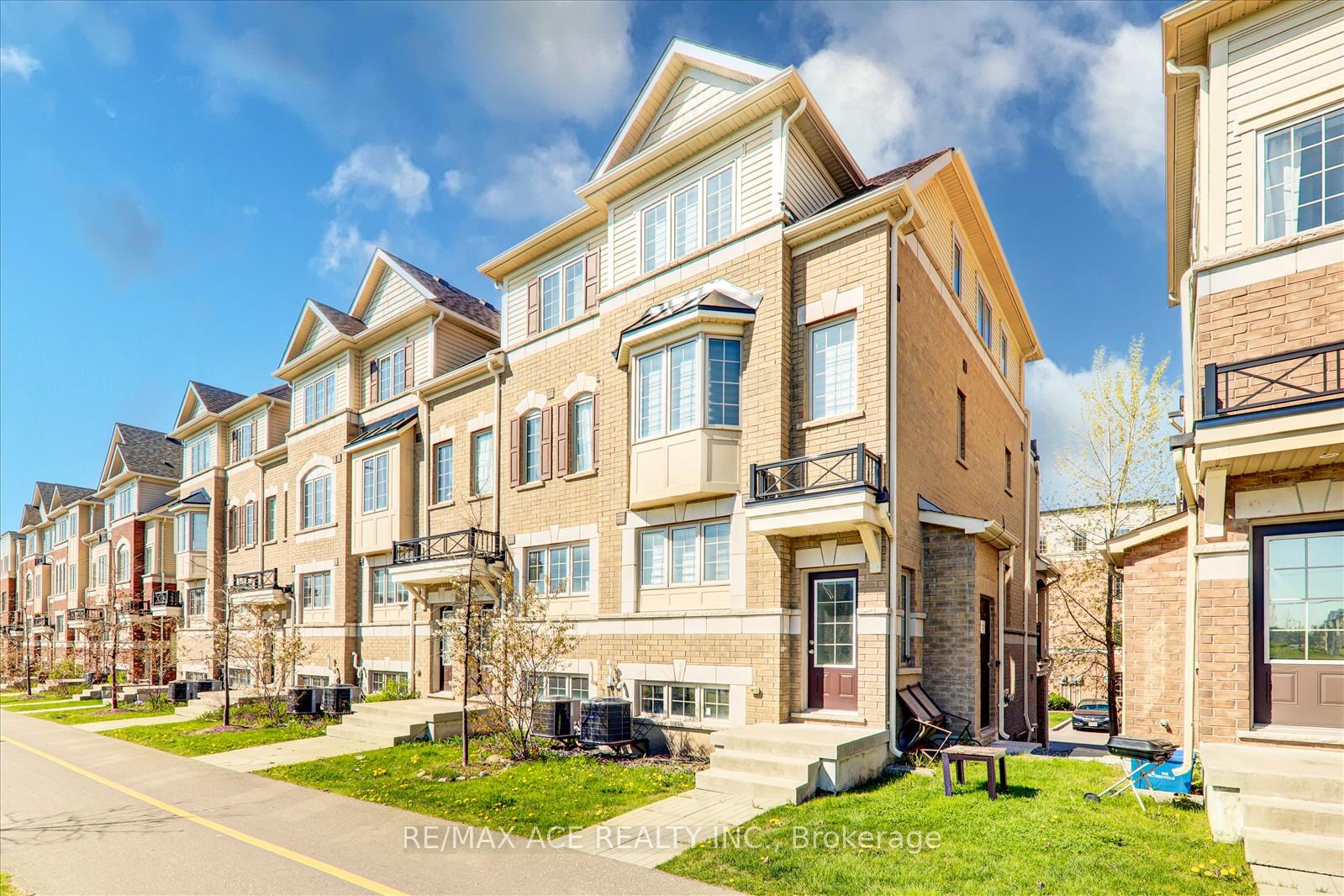 2538-rosedrop-path-oshawa-ontario-e12289723
