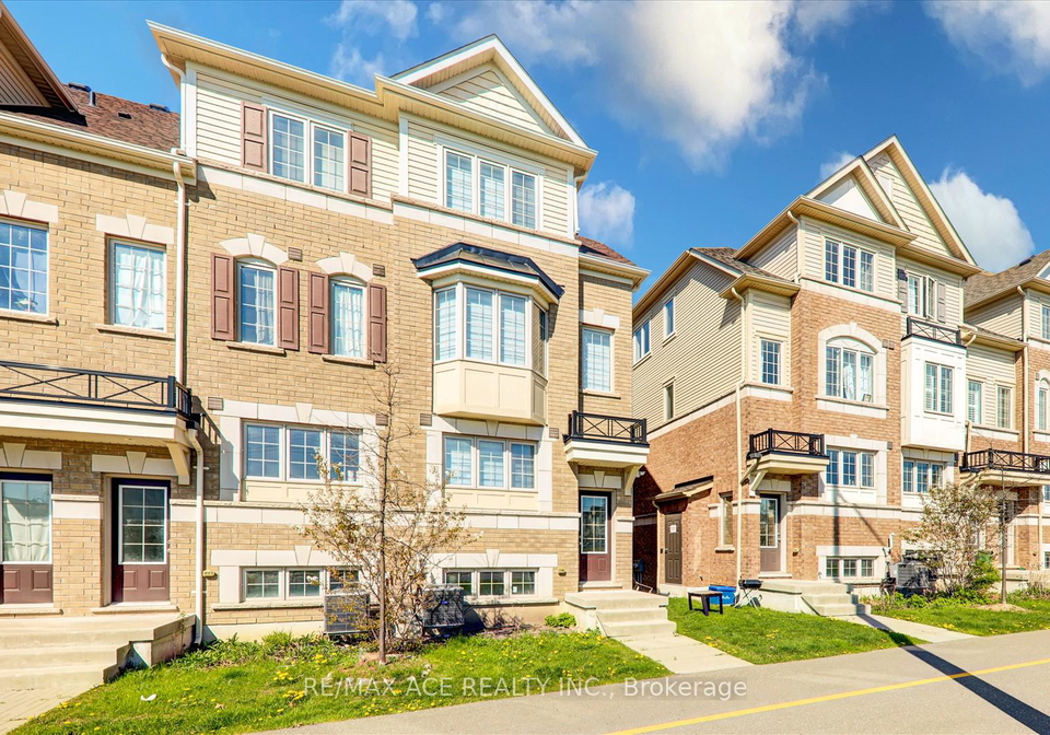 2538-rosedrop-path-oshawa-ontario-e12289723