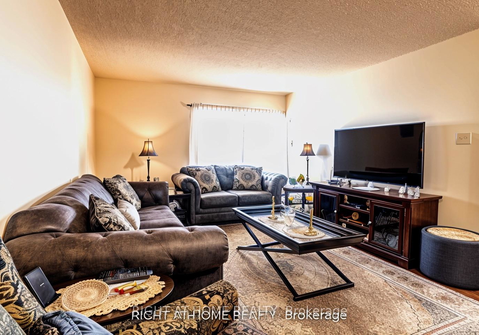 11753-sheppard-avenue-e-e-scarborough-ontario-e12290062