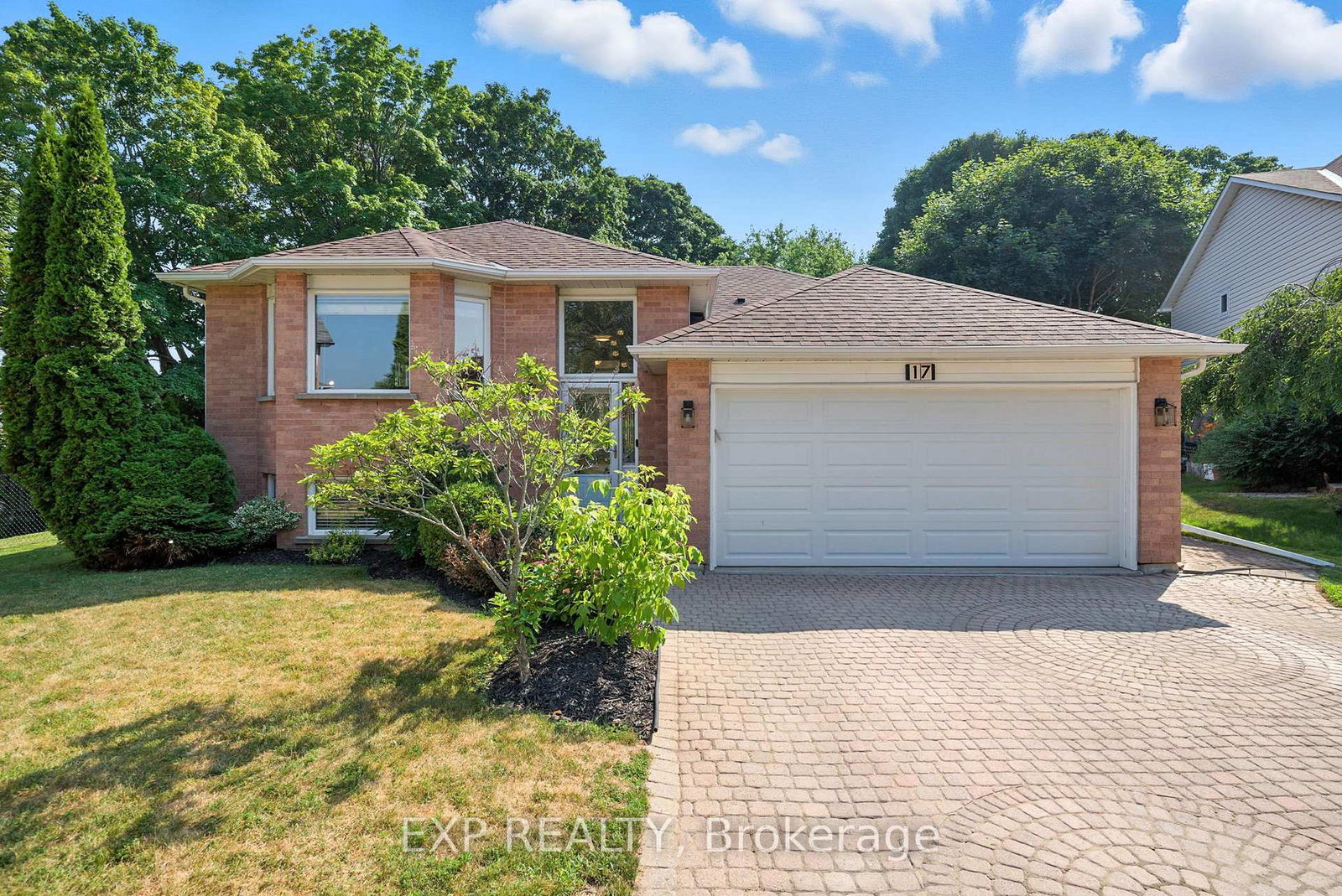 17-farncomb-crescent-clarington-ontario-e12291296
