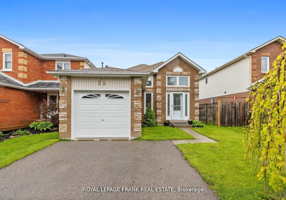 95-champine-square-clarington-ontario-e12291301