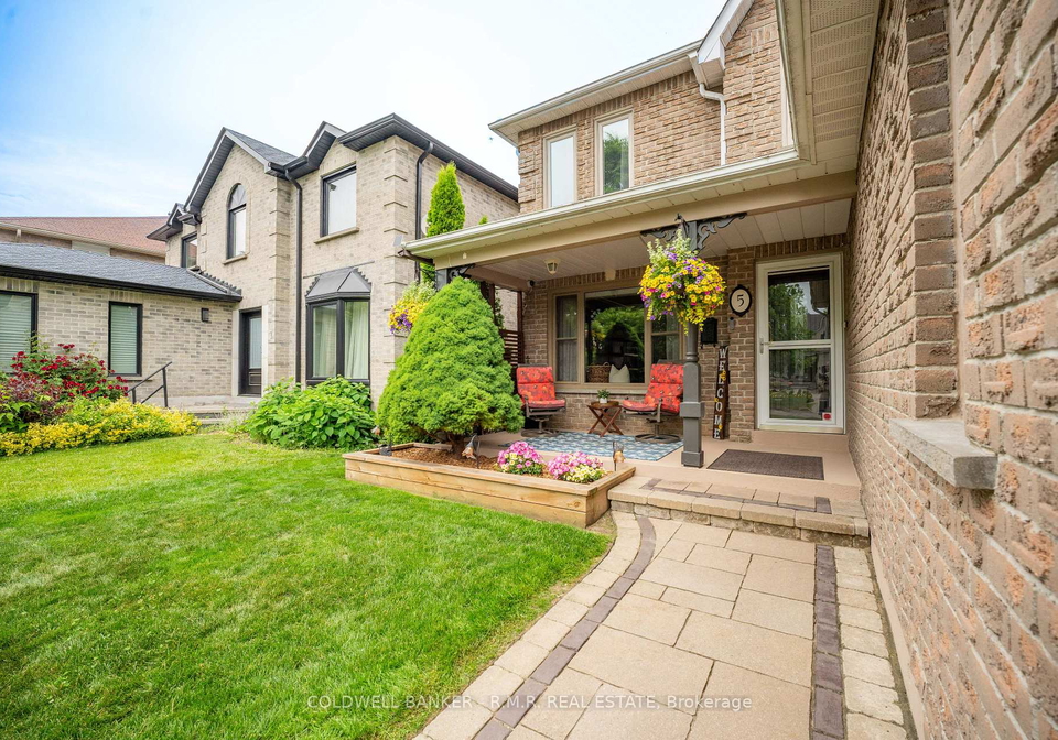 5-larner-drive-ajax-ontario-e12291365