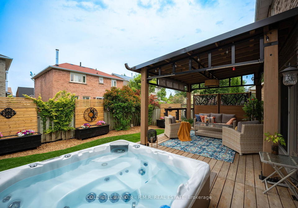 5-larner-drive-ajax-ontario-e12291365