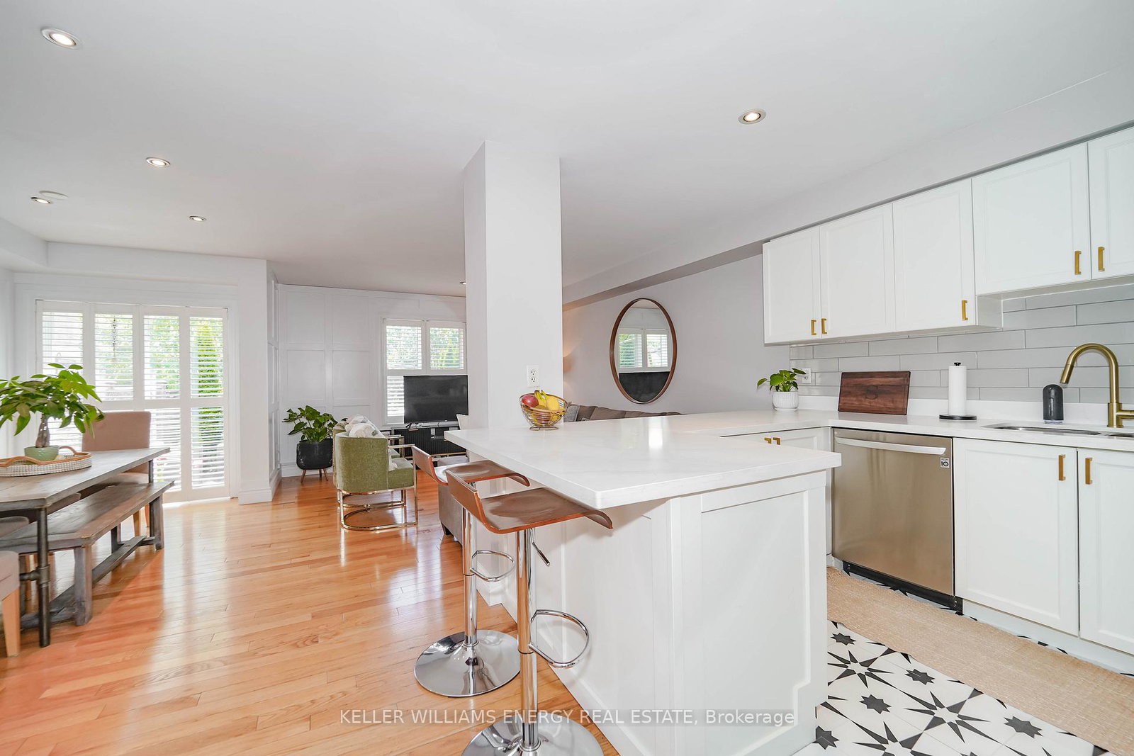 15-fairmount-drive-whitby-ontario-e12291629