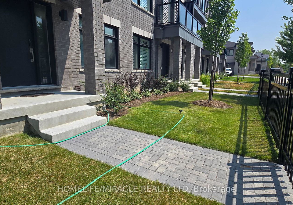 77-sorbara-way-whitby-ontario-e12291834