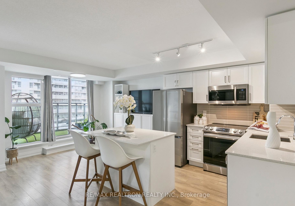 20-meadowglen-place-scarborough-ontario-e12292320