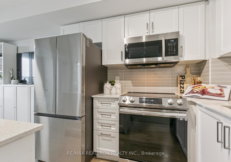 20-meadowglen-place-scarborough-ontario-e12292320