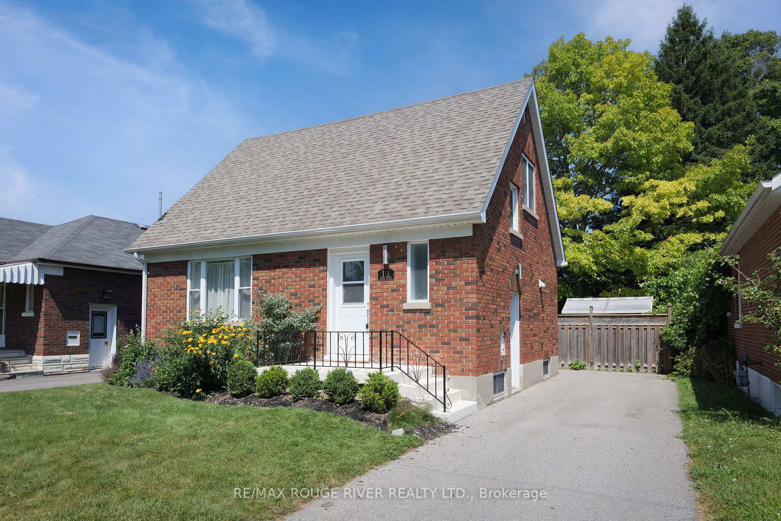 111-oakes-avenue-oshawa-ontario-e12292997