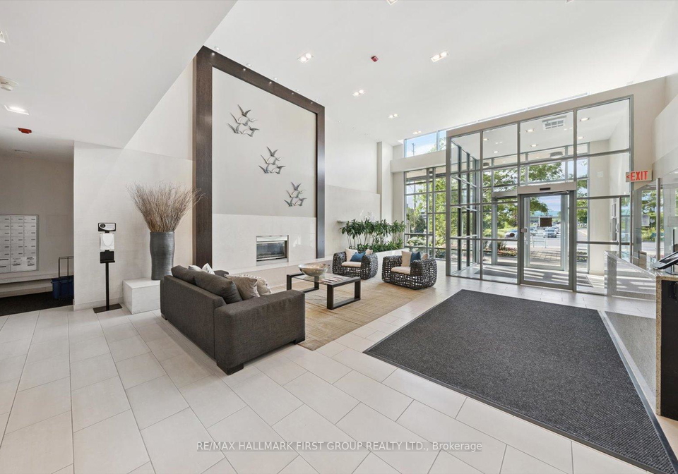 1600-charles-street-whitby-ontario-e12293217