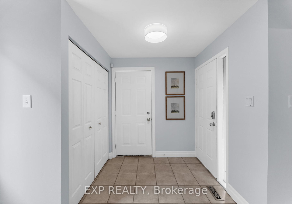 678-beckworth-square-pickering-ontario-e12293306