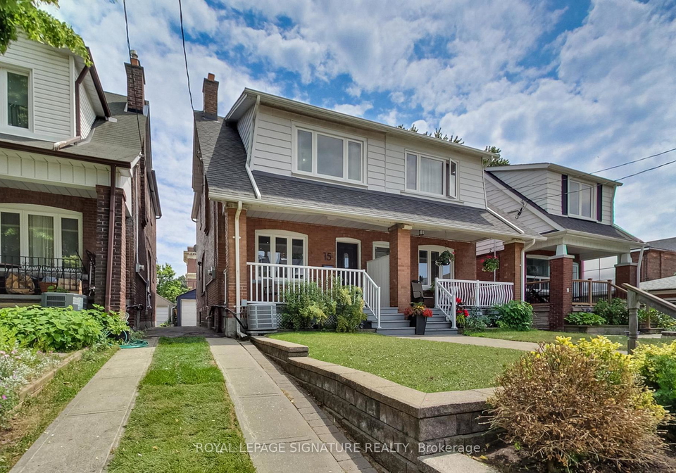 15-glebeholme-boulevard-east-york-ontario-e12294352