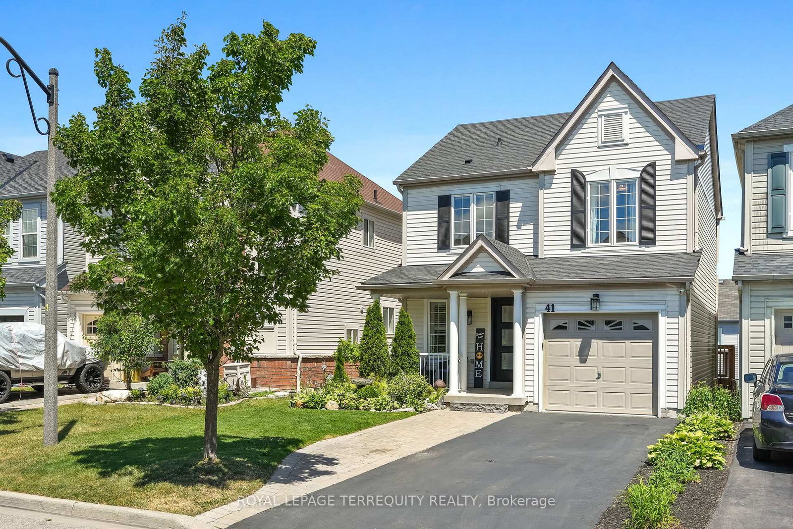41-teardrop-crescent-whitby-ontario-e12295752
