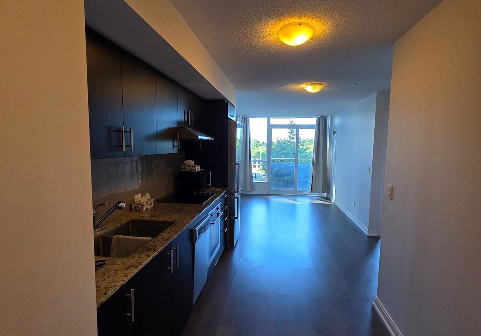 255-village-green-square-scarborough-ontario-e12297233