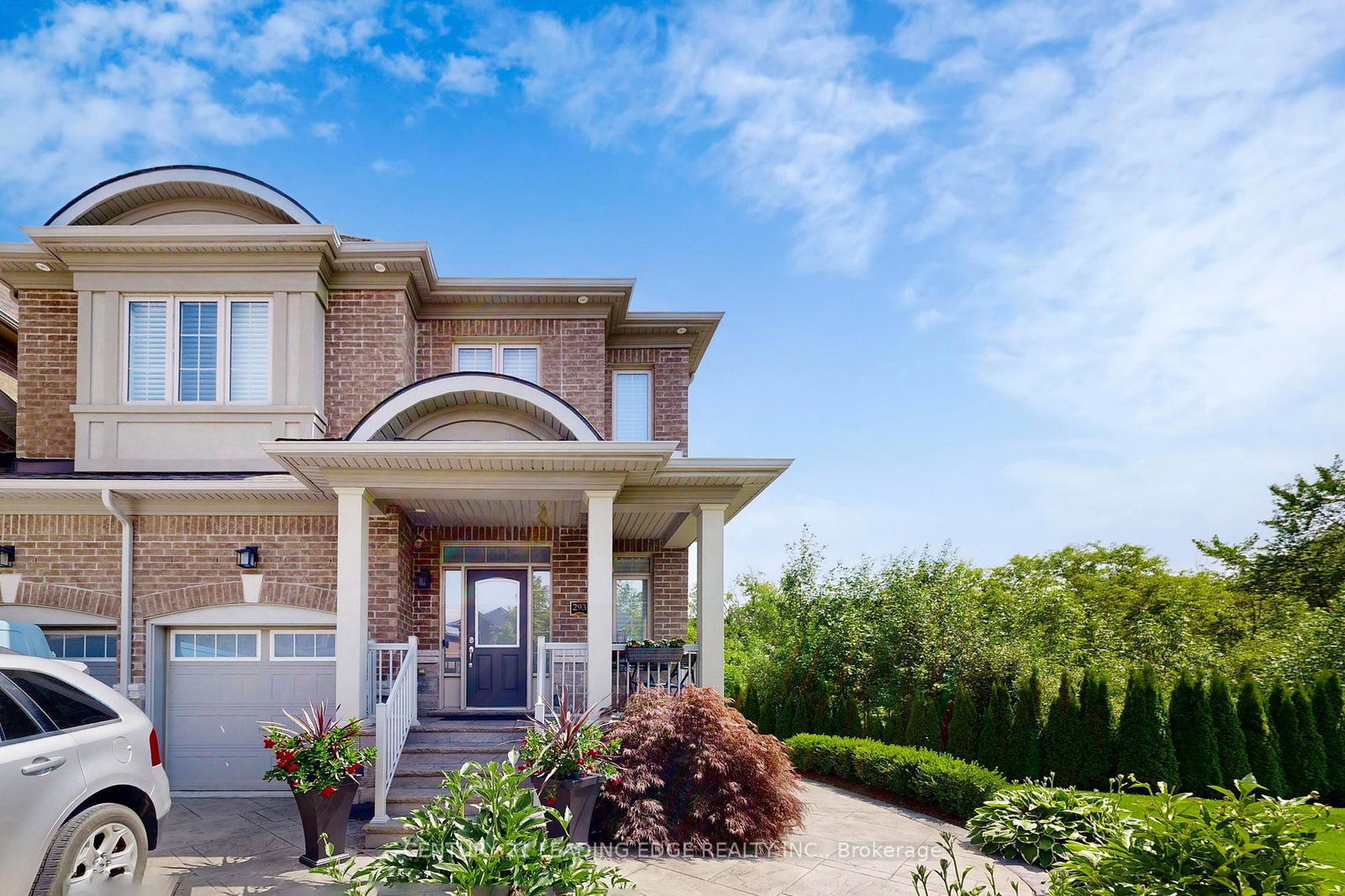 293-shadow-place-pickering-ontario-e12297497