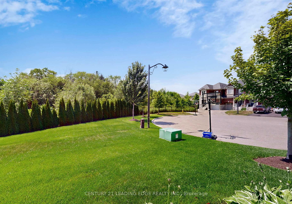 293-shadow-place-pickering-ontario-e12297497
