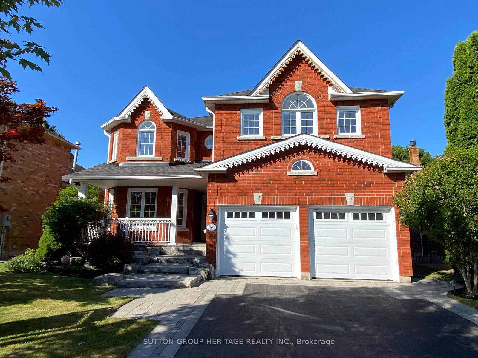9-mcneilage-court-ajax-ontario-e12297944