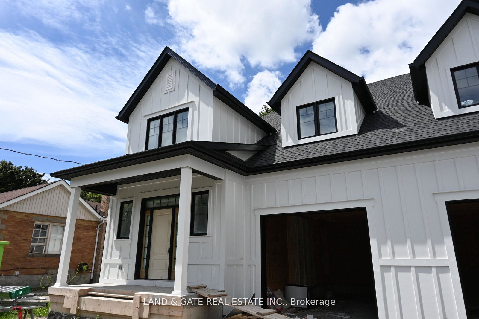 132a-elgin-street-clarington-ontario-e12298489