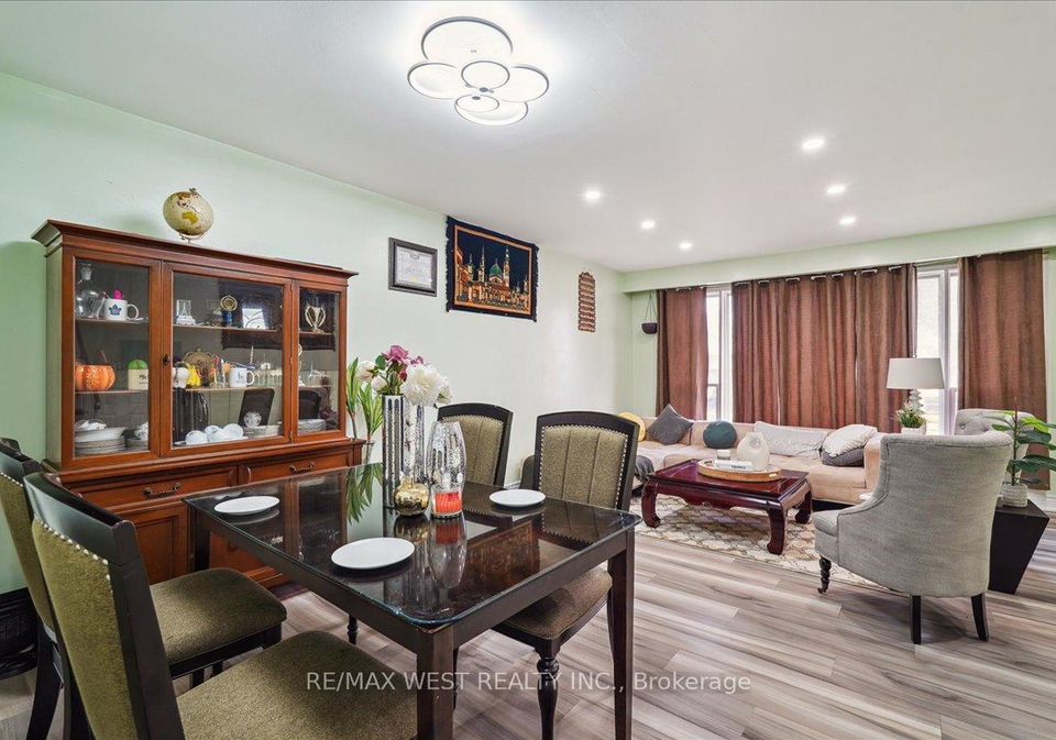 6-dubarry-avenue-scarborough-ontario-e12298506