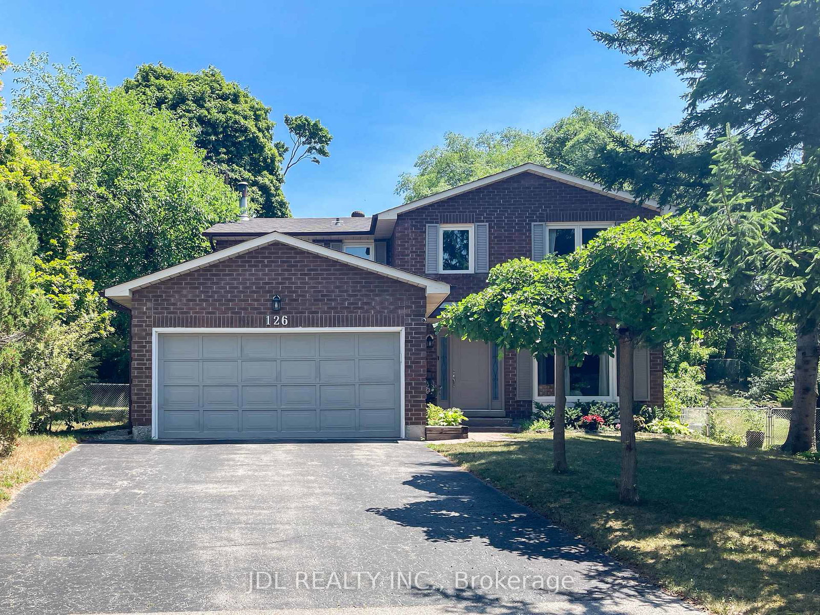 126-weir-crescent-scarborough-ontario-e12299056